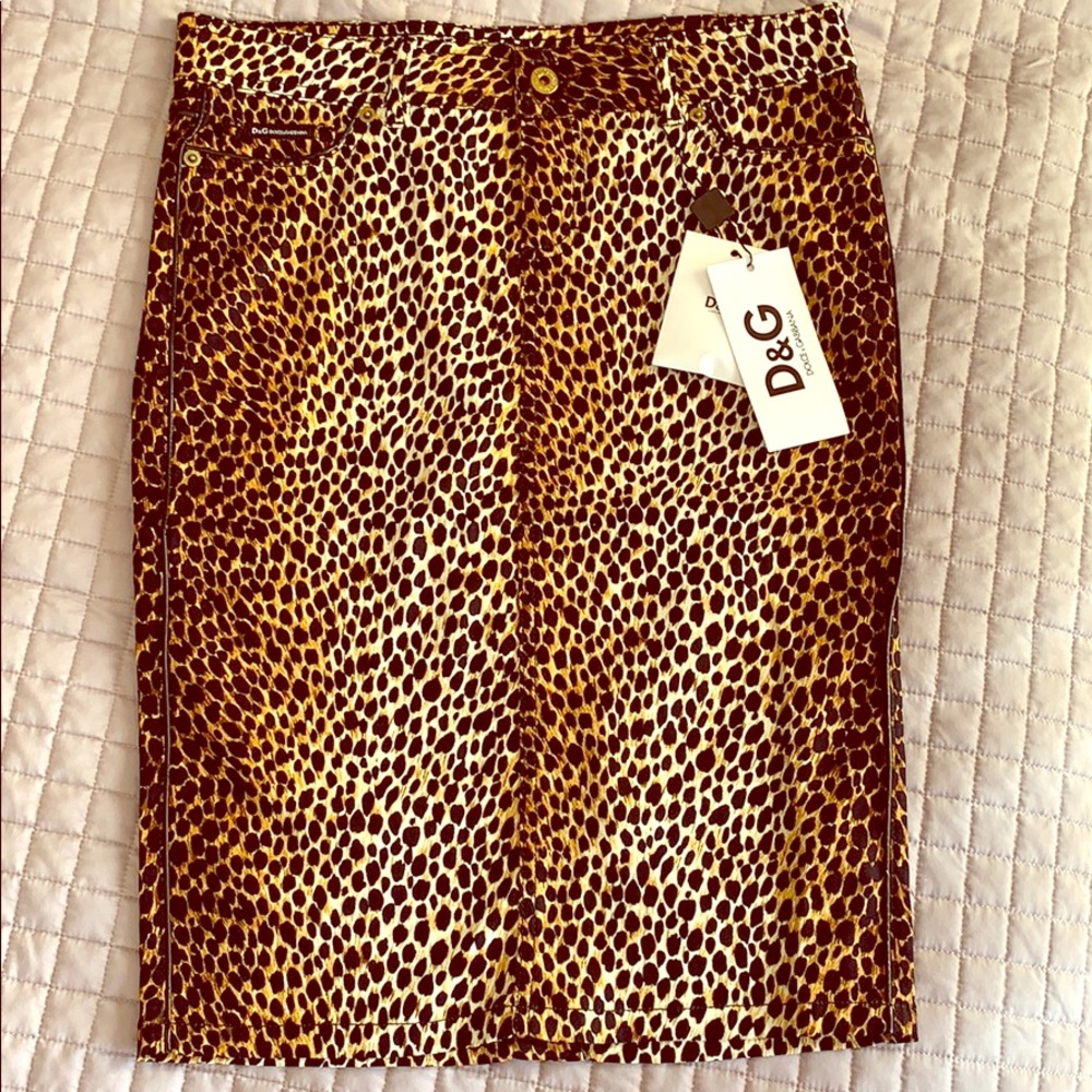 Brand New D&G pencil skirt in Animal Print